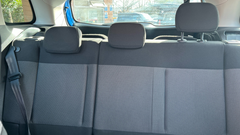 Citroen C3 Aircross 1.2 PureTech 110 Shine 5dr Petrol Hatchback